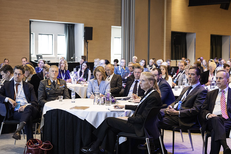 Crowd at Helsinki Security Forum 2023. 